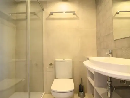 Duplex 3 chambres rénové, vue mer à L'Escala : photo 5