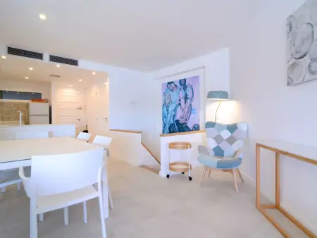 Duplex 3 chambres rénové, vue mer à L'Escala : photo 9