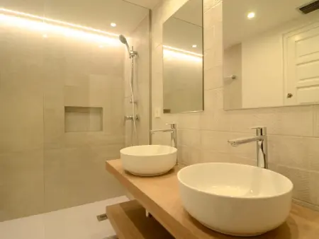 Duplex 3 chambres rénové, vue mer à L'Escala : photo 22