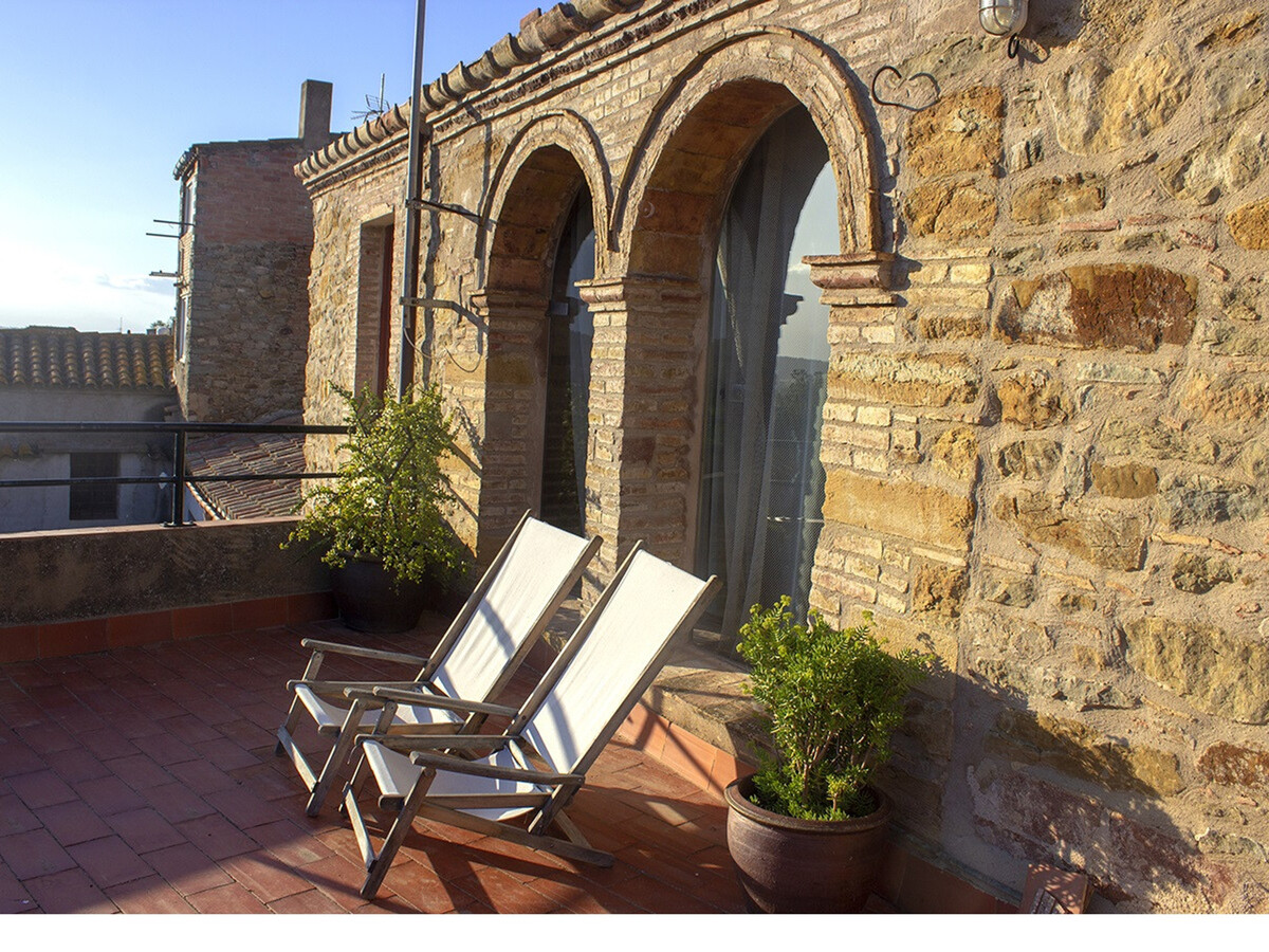 Maison rurale Ullastret : 5 ch., piscine et terrain clôturé - Photo 7