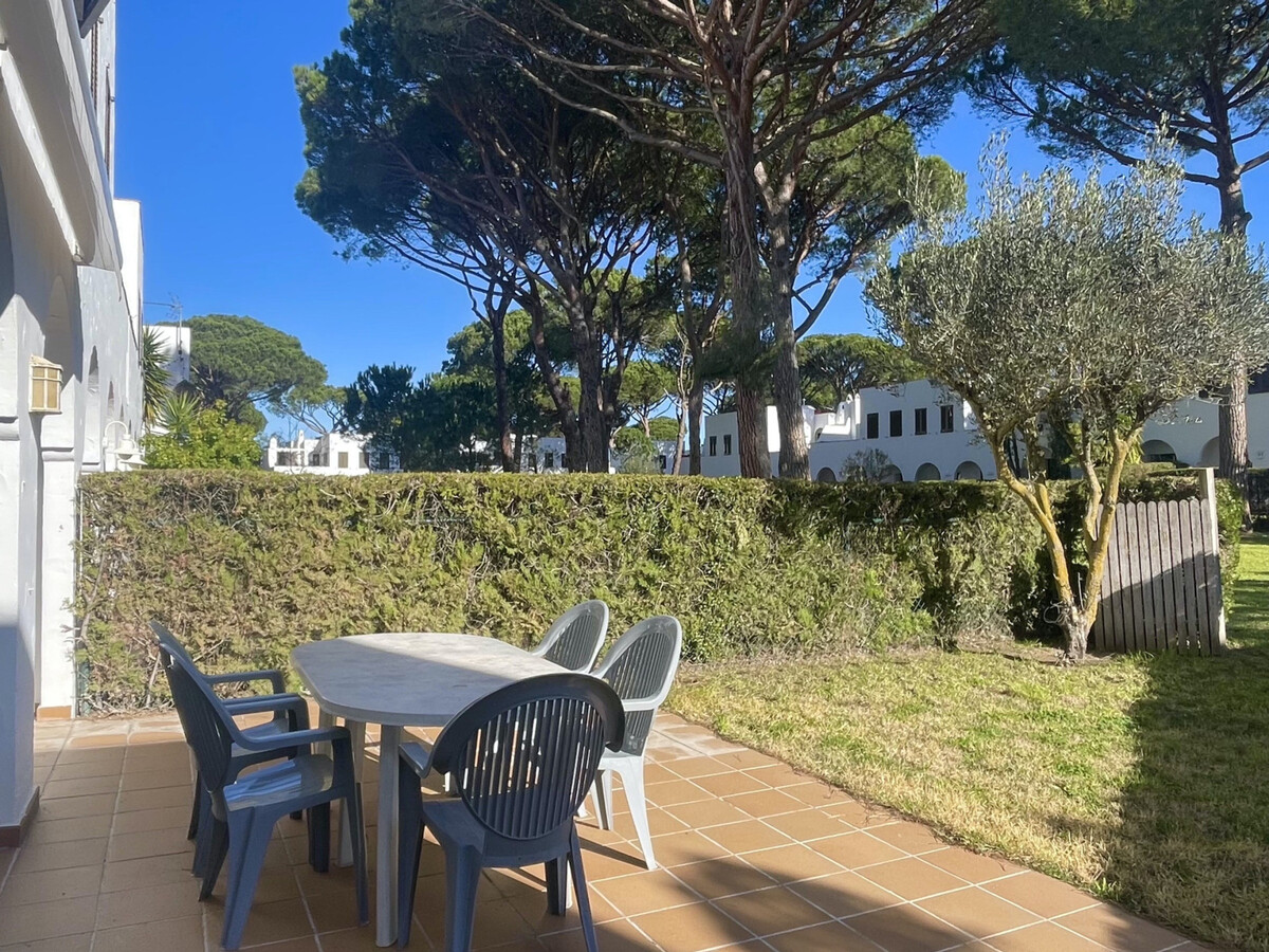 Maison 6 pers. à Pals, piscine collective et jardin clôturé - Photo 28