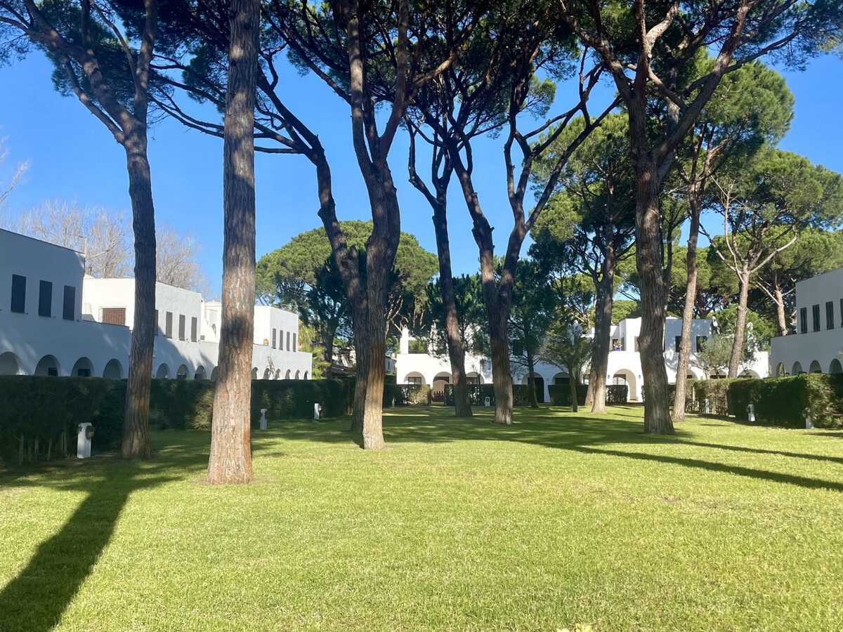 Maison 6 pers. à Pals, piscine collective et jardin clôturé - Photo 32