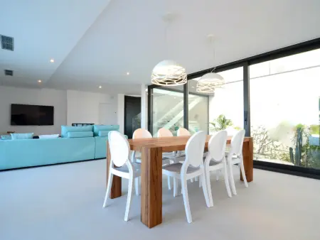 Villa contemporaine Mas Pinell, accès plage direct et piscine : photo 20
