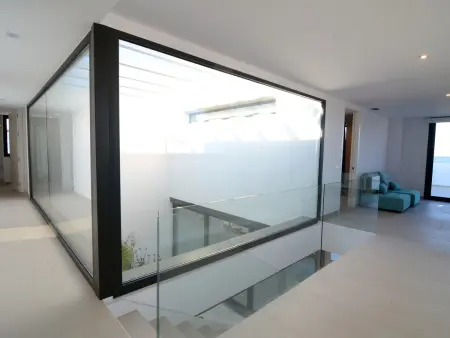 Villa contemporaine Mas Pinell, accès plage direct et piscine : photo 35