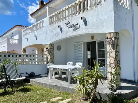 Maison charmante à L'Escala, 2 chambres et piscine partagée - Photo 1