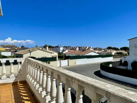 Maison charmante à L'Escala, 2 chambres et piscine partagée - Photo 8