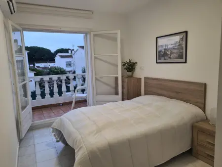 Maison charmante à L'Escala, 2 chambres et piscine partagée - Photo 13