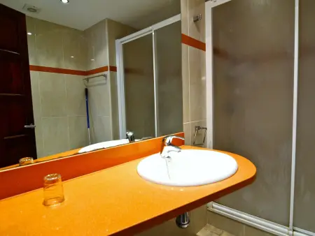 Appartement face au port à L'Estartit, piscine toit : photo 16