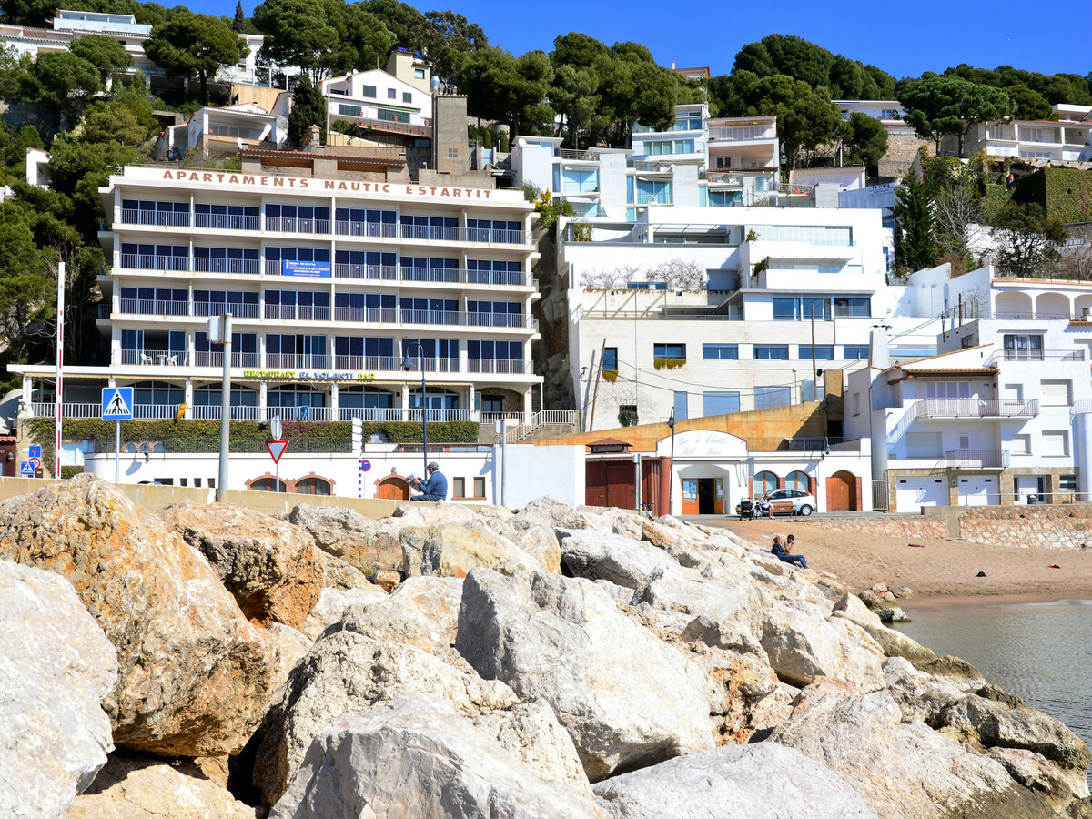Appartement face au port à L'Estartit avec piscine - Photo 8