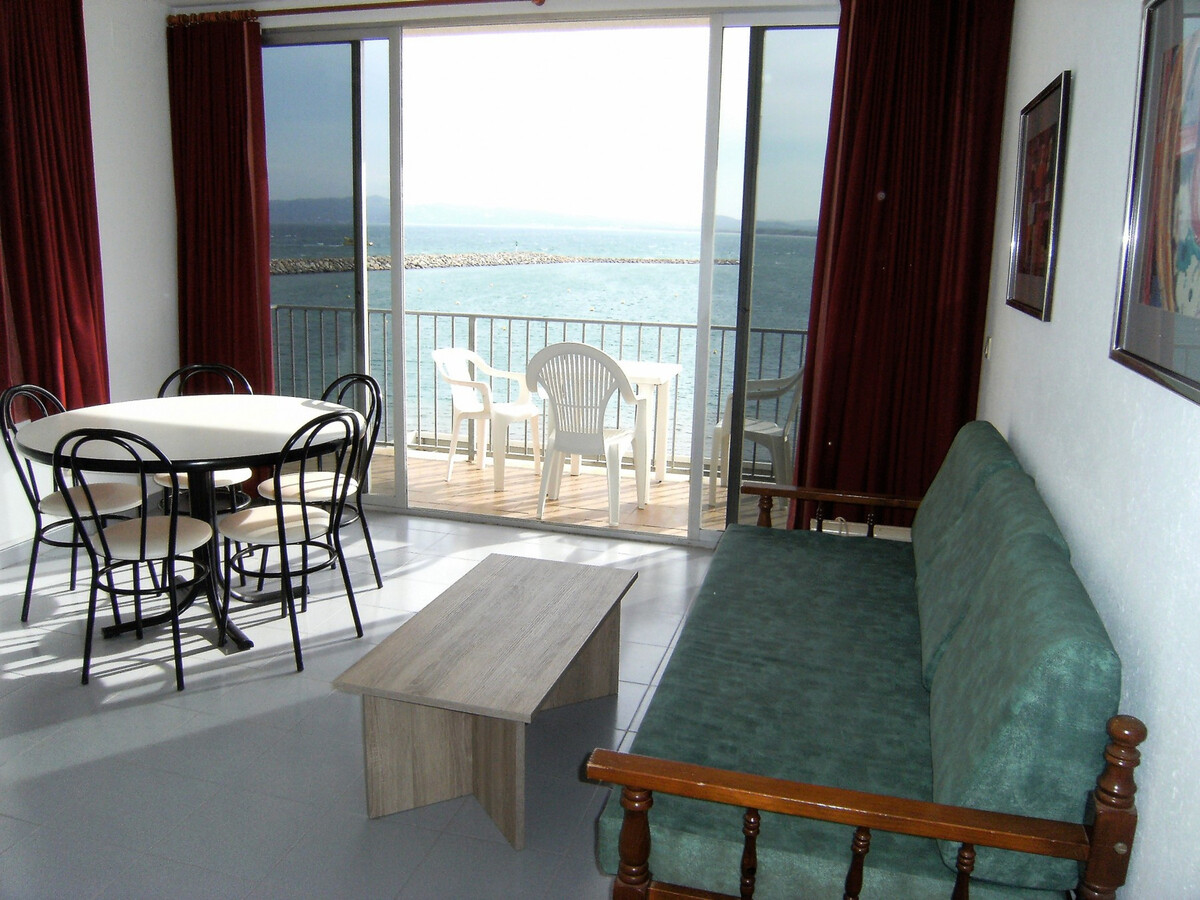 Appartement face au port à L'Estartit, piscine toit - Photo 10