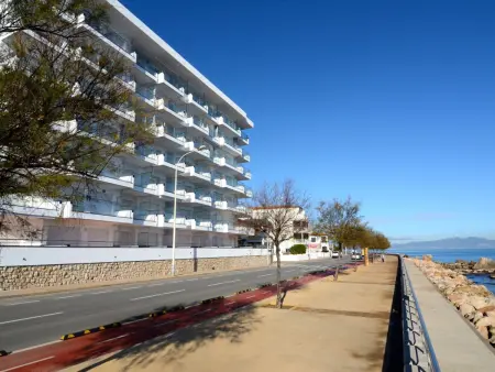 Appartement 64m² bord de mer à L'Escala, piscine : photo 16