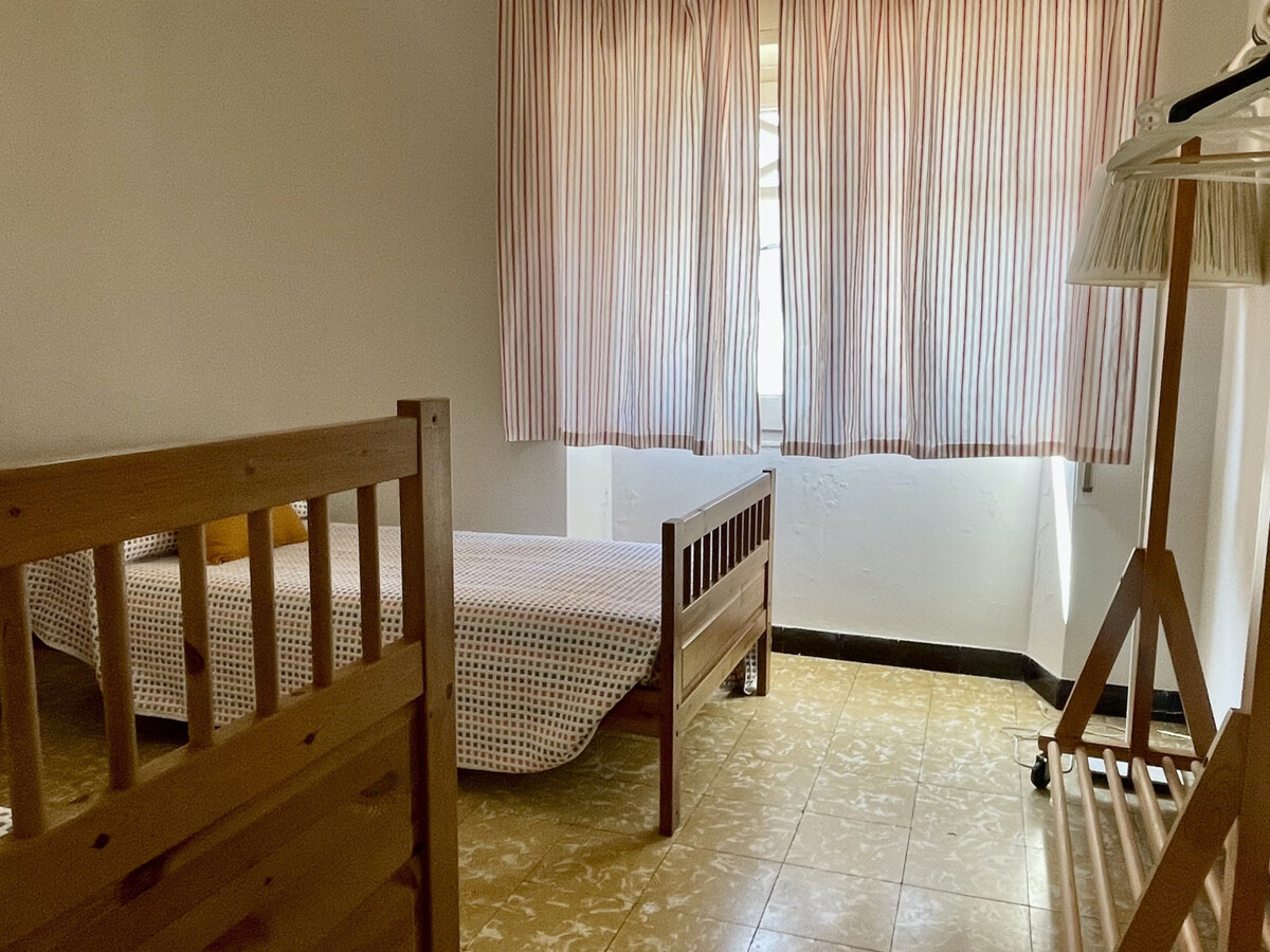 Appartement à Pals, grande terrasse vue sur le village - Photo 18