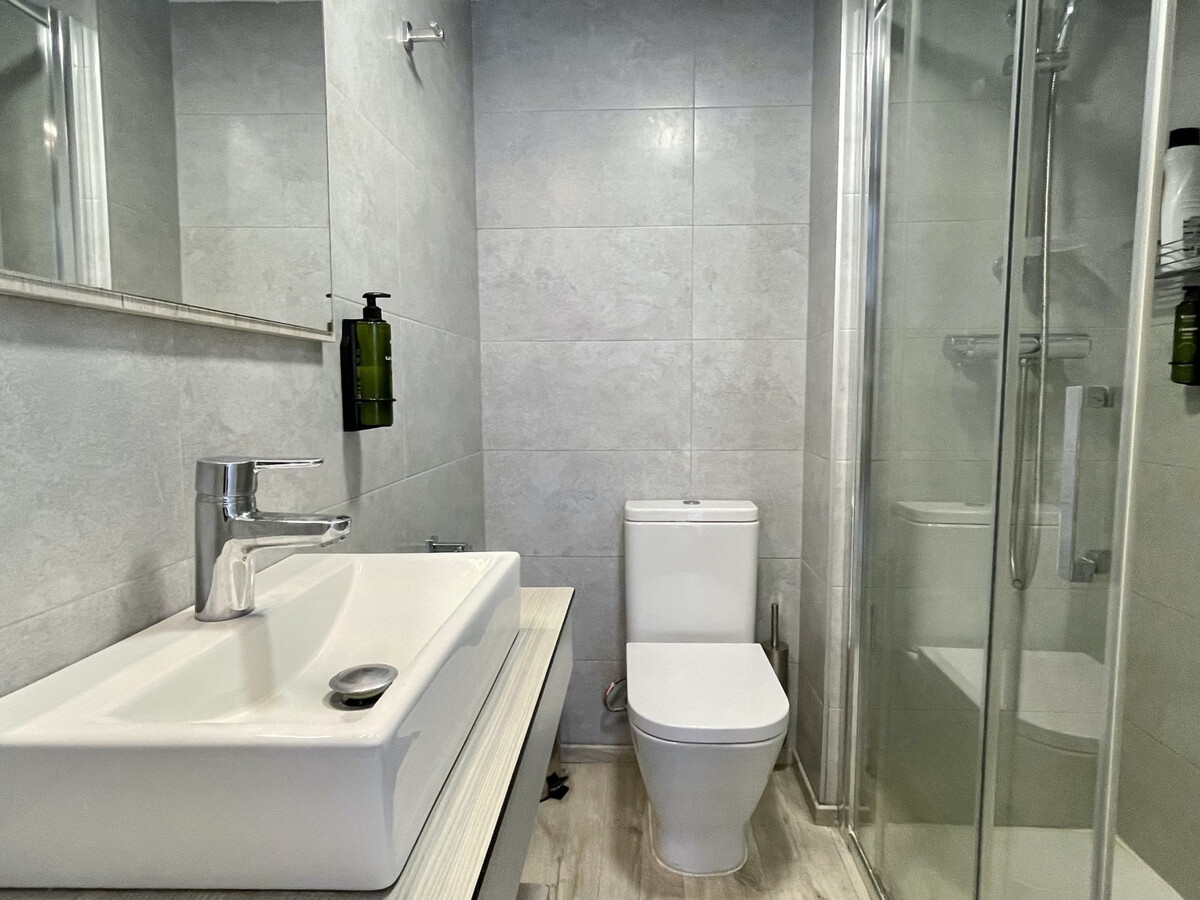 Appartement 6 pers. avec terrasse et piscine à Estartit - Photo 25