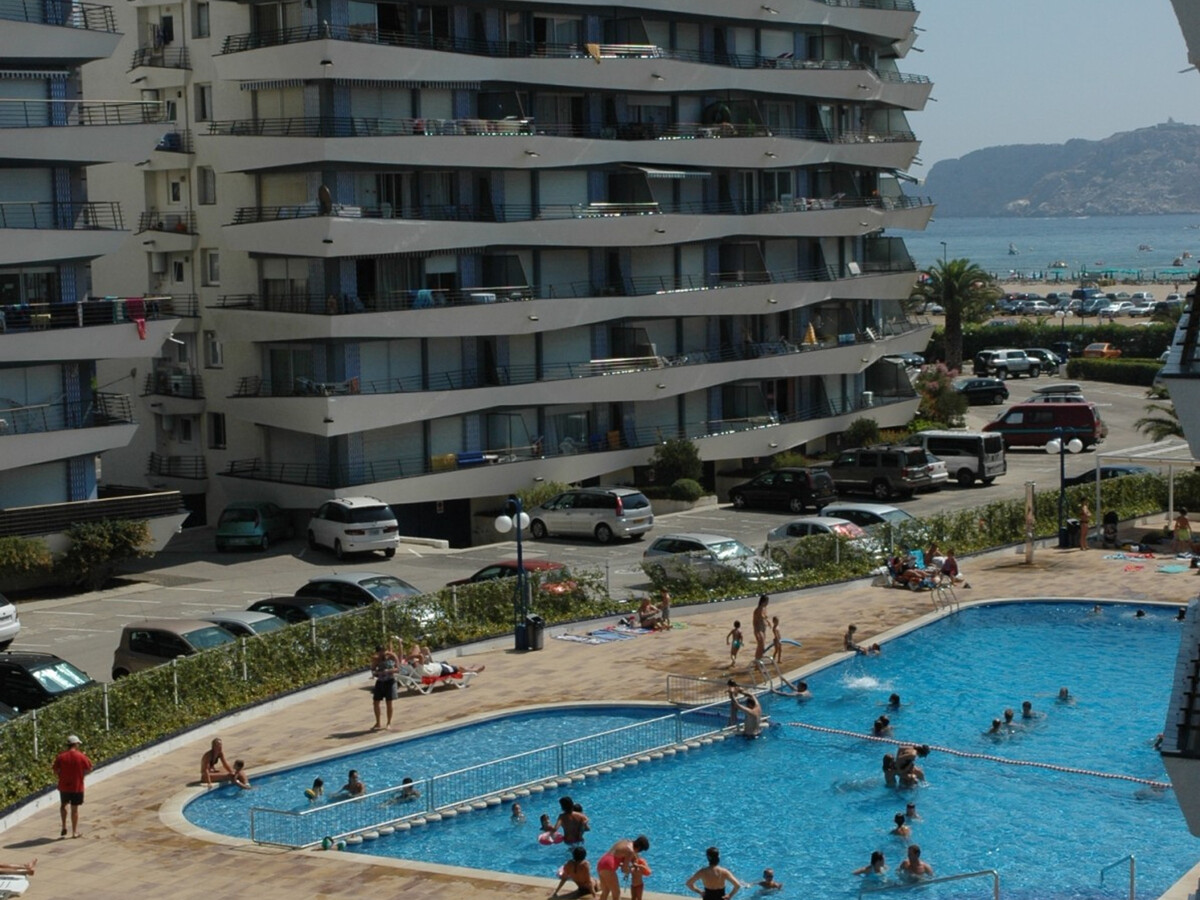 Appartement 2 chambres à 50 m de la plage, piscine commune - Photo 3