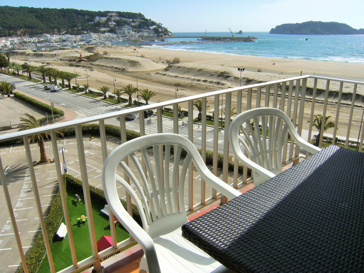 Appartement 2 chambres à 50 m de la plage, piscine commune - Photo 7