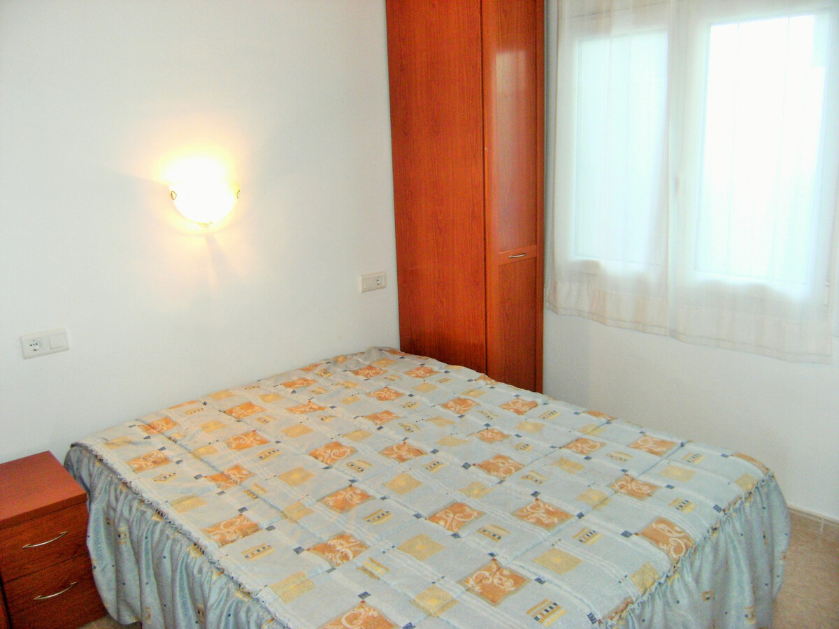 Appartement 2 chambres à 50 m de la plage, piscine commune - Photo 12