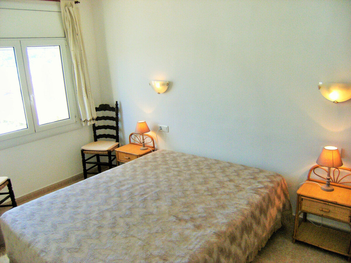 Appartement 2 chambres à 50 m de la plage, piscine commune - Photo 13