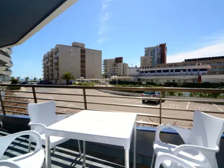 Appartement 2 chambres à 100 m de la plage, piscine : photo 7