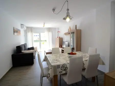 Appartement 2 chambres à 100 m de la plage, piscine : photo 10