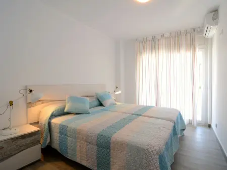 Appartement 2 chambres à 100 m de la plage, piscine : photo 19