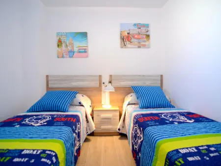 Appartement 2 chambres à 100 m de la plage, piscine : photo 22