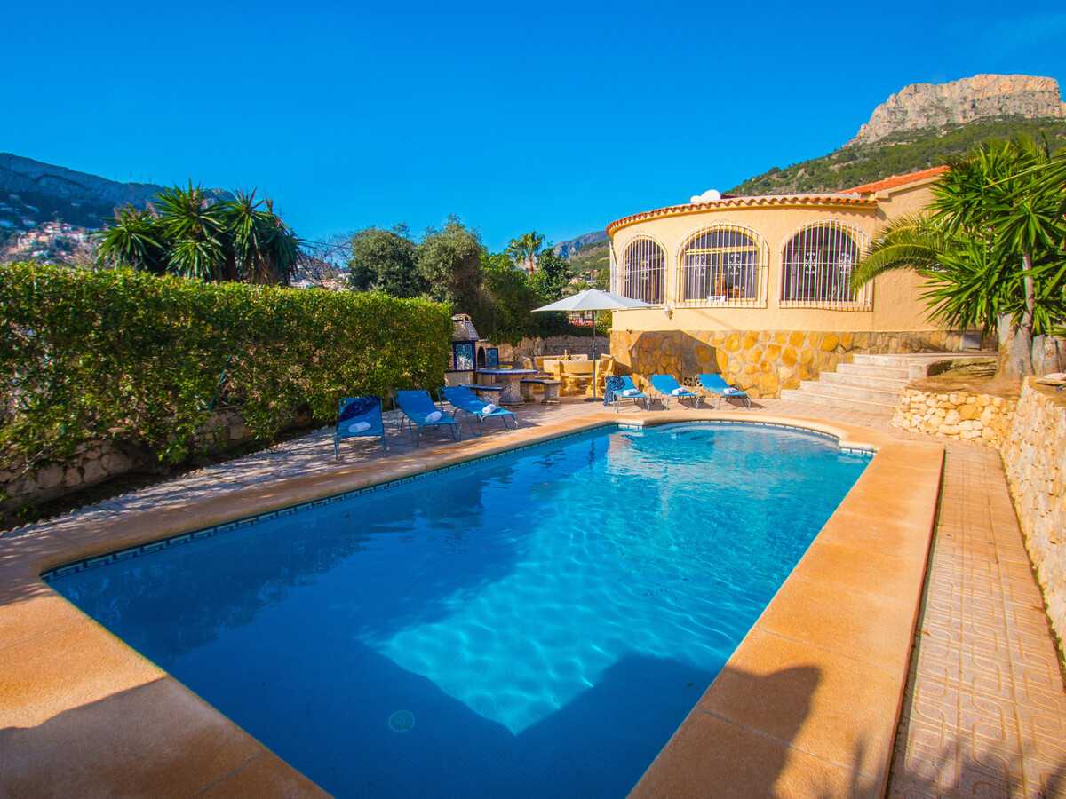 Villa 6 pers. à Calpe : piscine 8x4, à 650m de la plage - Photo 1