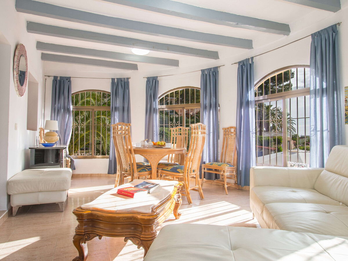 Villa 6 pers. à Calpe : piscine 8x4, à 650m de la plage - Photo 11