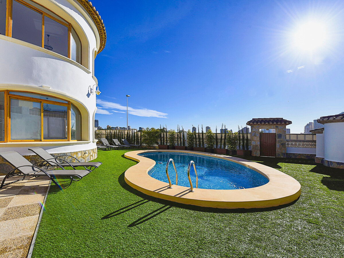 Villa 12 pers. à Calpe : piscine 8x4, 6 chambres, 2 étages - Photo 2