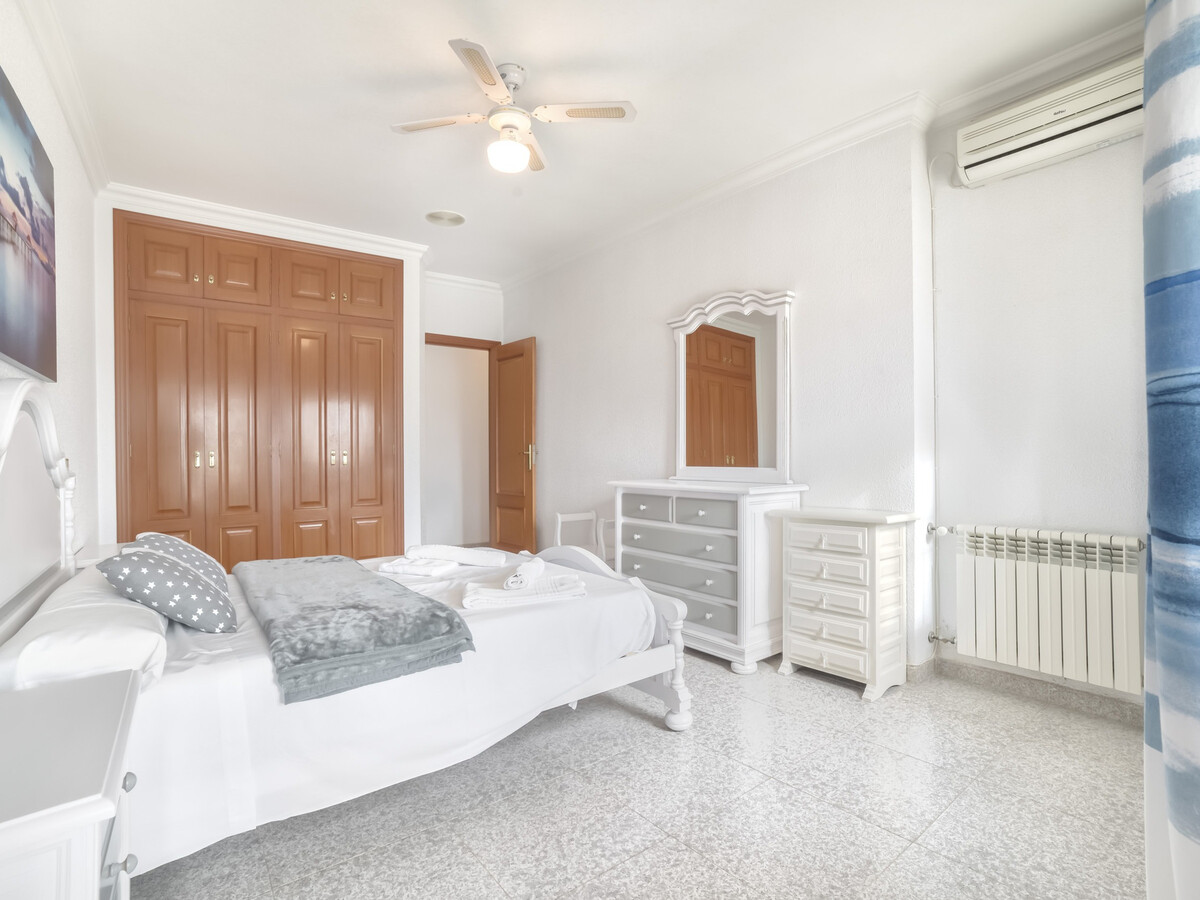 Villa 12 pers. à Calpe : piscine 8x4, 6 chambres, 2 étages - Photo 16