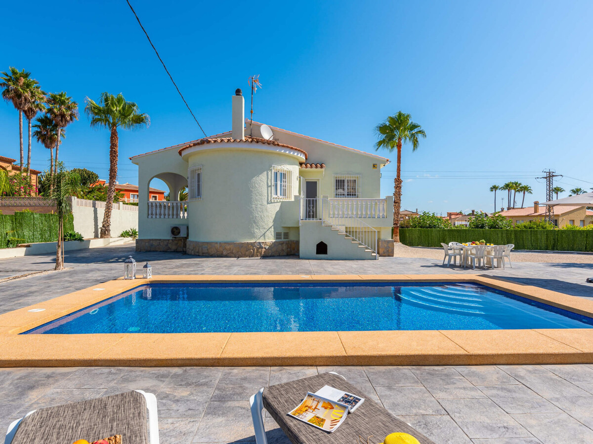 Villa 6 pers., 3 chambres, piscine 8x4 m à Calpe - Photo 2