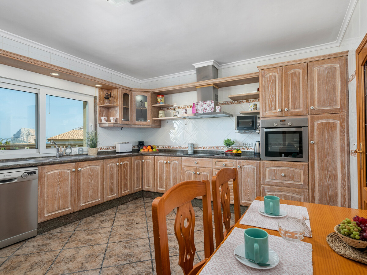 Villa 12 pers., 6 ch., piscine privée à Calpe - Photo 22