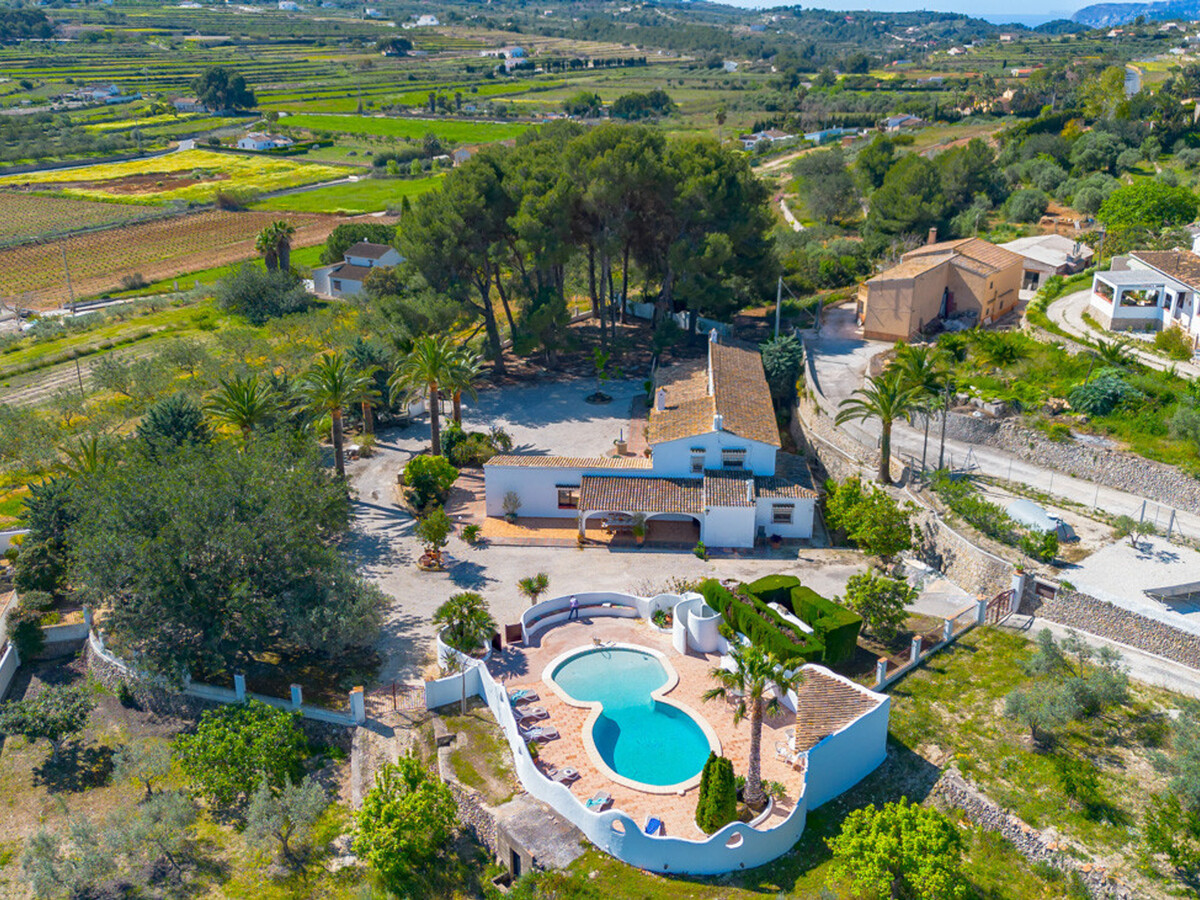 Villa 7 chambres à Benissa, piscine 10×4m, 4000m² clôturé - Photo 3