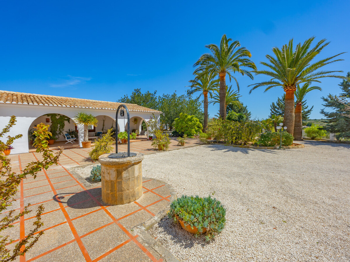 Villa 7 chambres à Benissa, piscine 10×4m, 4000m² clôturé - Photo 16