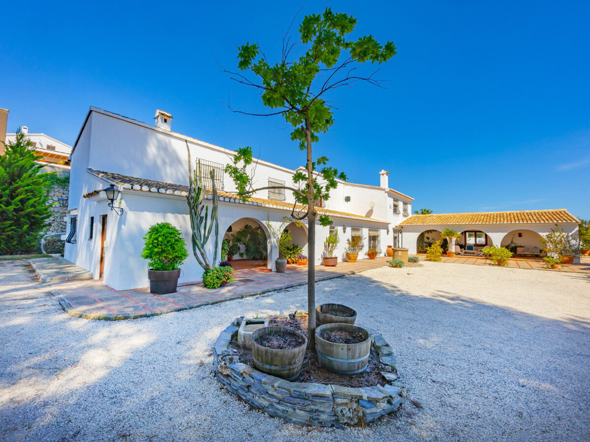 Villa 7 chambres à Benissa, piscine 10×4m, 4000m² clôturé - Photo 30