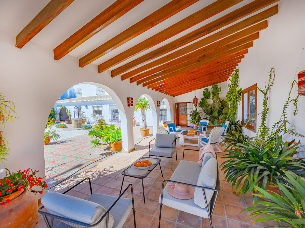 Villa 7 chambres à Benissa, piscine 10×4m, 4000m² clôturé - Photo 32
