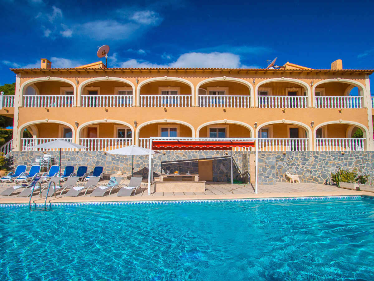 Villa 24 pers., 4 appart. indépendants, piscine Calpe - Photo 1