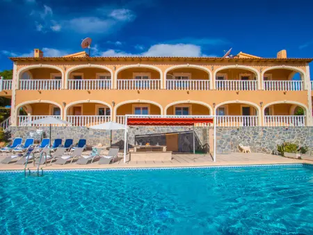 Location villa à Calp, Grande villa 24 pers. à Calpe avec piscine privée, proche plage et commerces