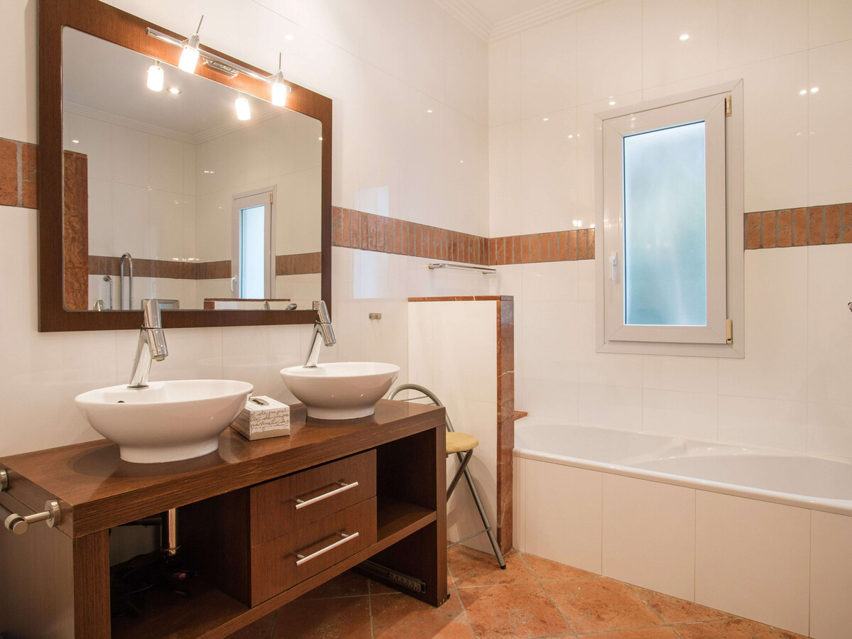Villa rénovée 6 pers., piscine 8x4m, accès handicapés - Photo 28
