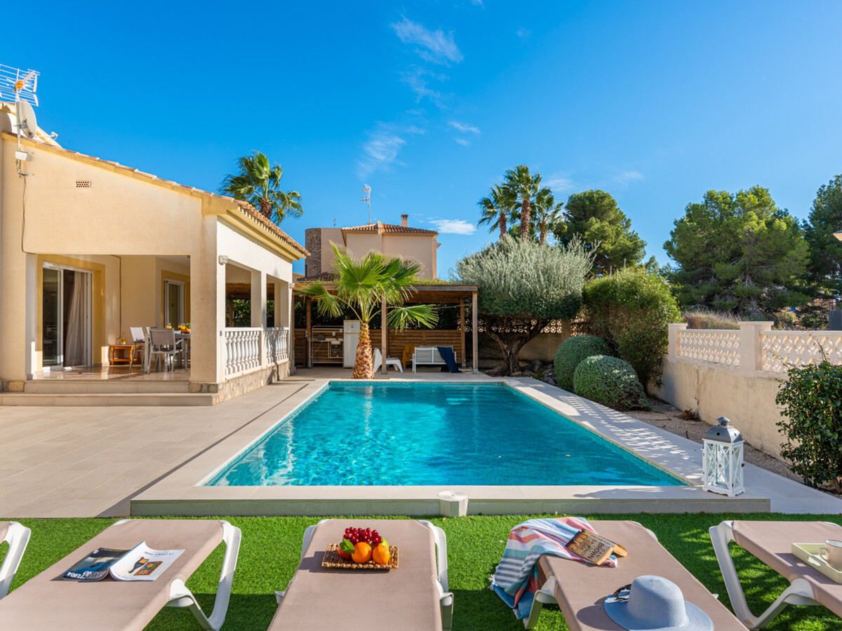 Villa 5 chambres, piscine 8x4 m à Calpe - Photo 2
