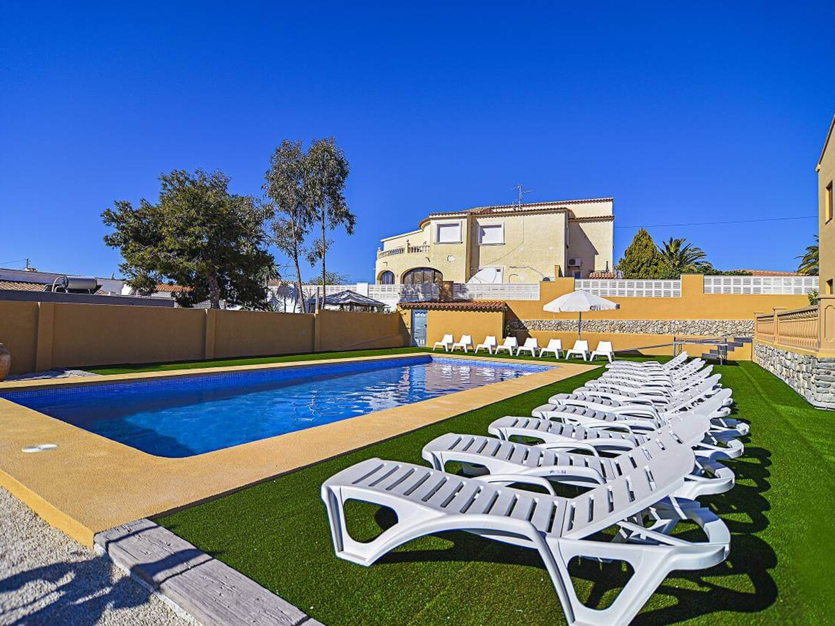 Villa 4 appartements indépendants à Calpe, piscine 12x5m - Photo 4