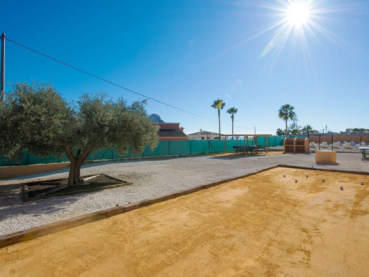 Villa 4 appartements indépendants à Calpe, piscine 12x5m - Photo 9