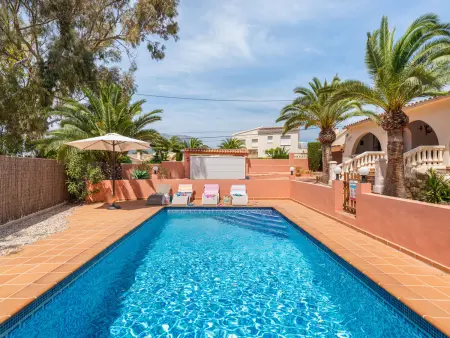 Location villa à Calp, Charmante villa à Calpe avec piscine privée