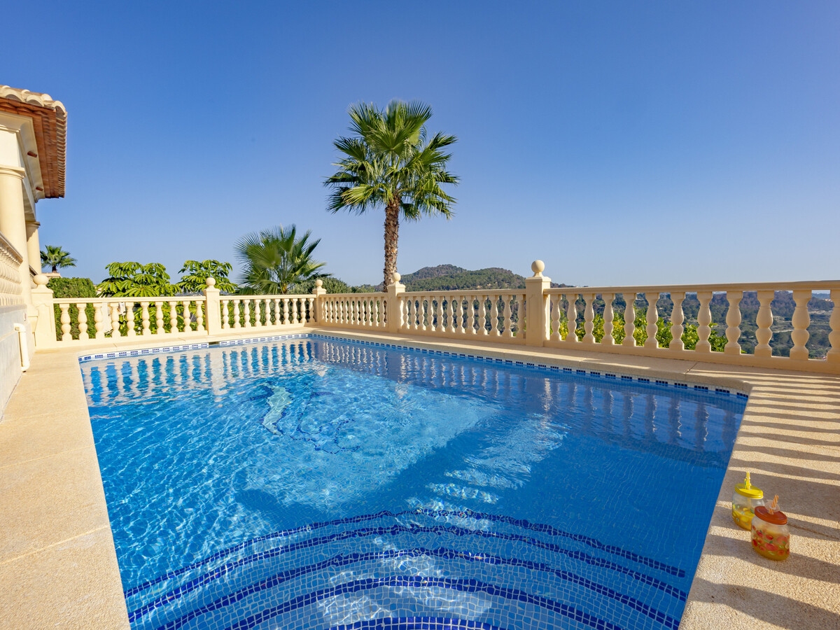 Villa 3 chambres piscine privée et vues mer à Calpe - Photo 2
