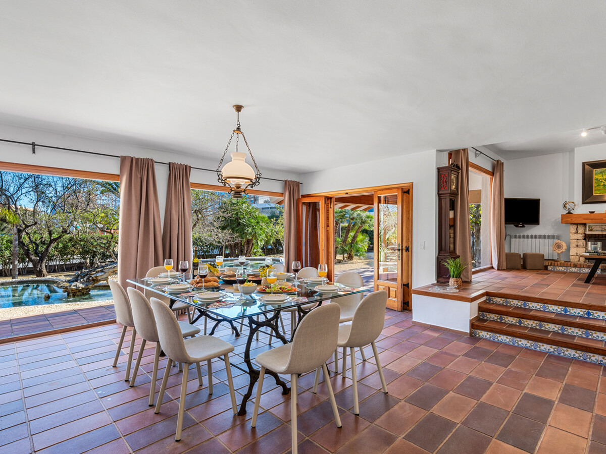 Villa méditerranéenne Calpe : 5 chambres, piscine et jardin - Photo 12