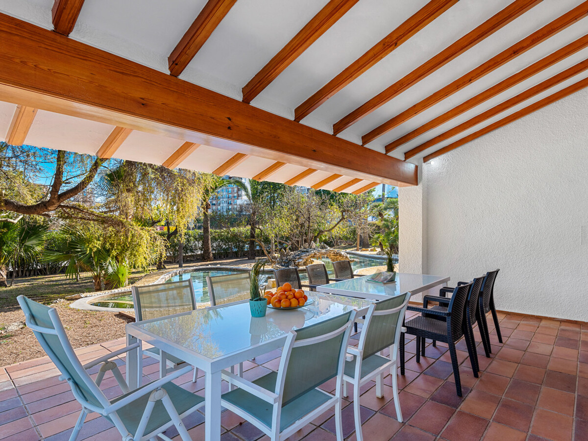 Villa méditerranéenne Calpe : 5 chambres, piscine et jardin - Photo 16