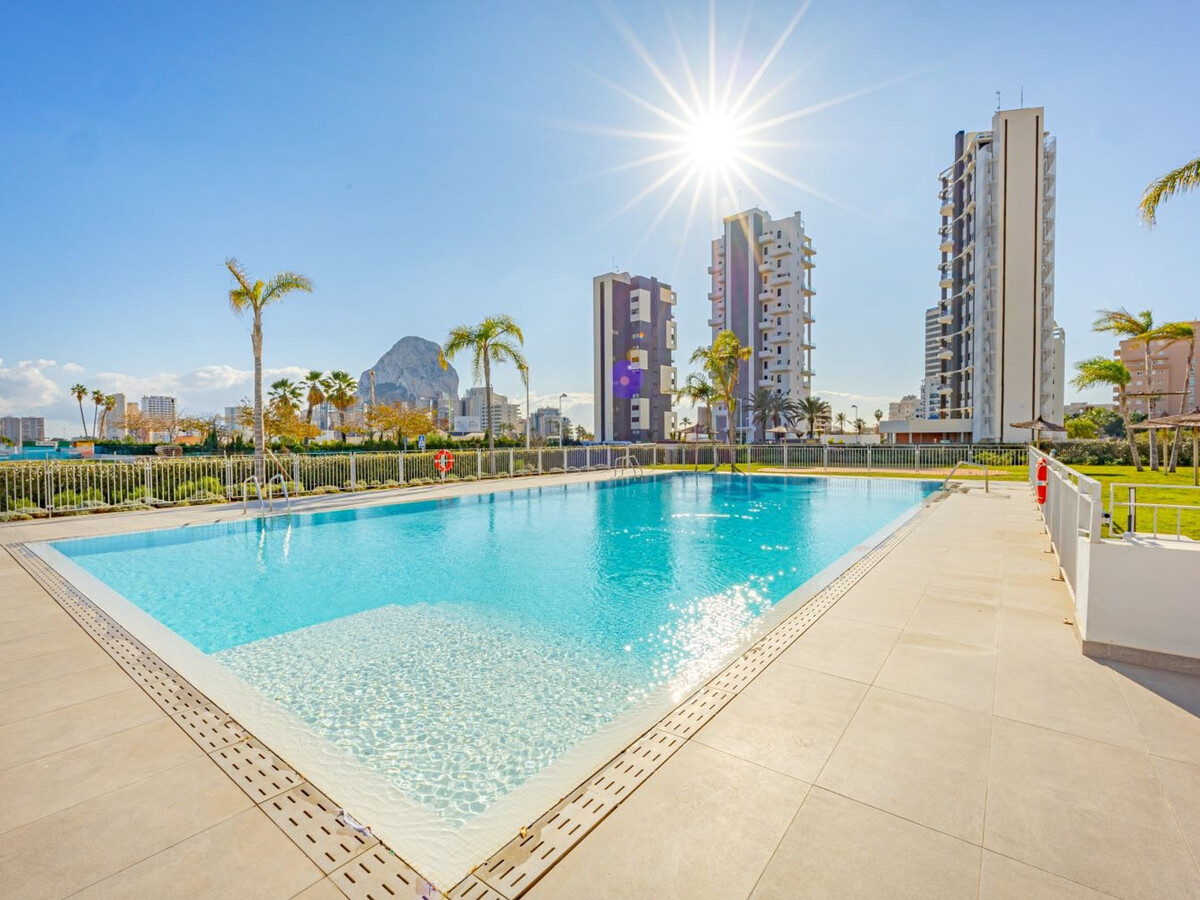 Appartement 2 chambres vue mer à Calpe, piscine et terrasse - Photo 4