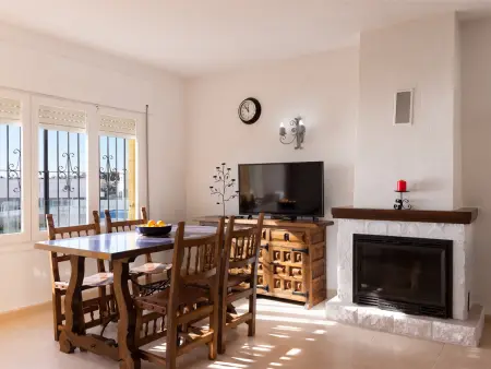 Bungalow avec piscine partagée et vue mer à Benitachell, 4 pers. : photo 11
