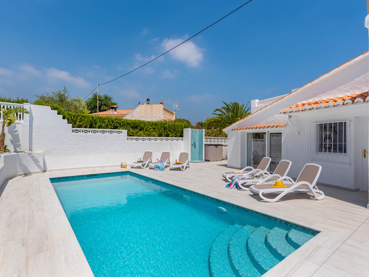 Villa 3 chambres, piscine 8x3,5 m et parking à Calpe - Photo 4