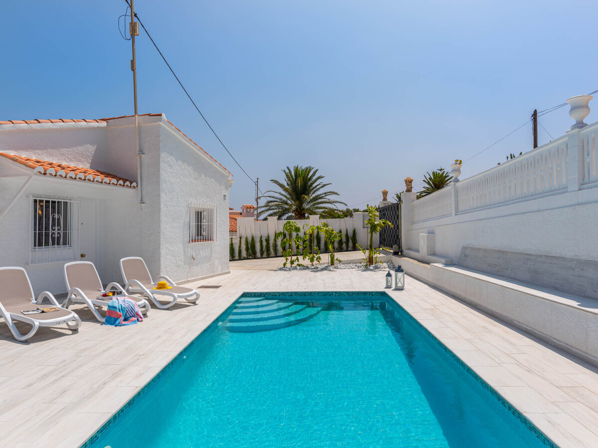 Villa 3 chambres, piscine 8x3,5 m et parking à Calpe - Photo 8
