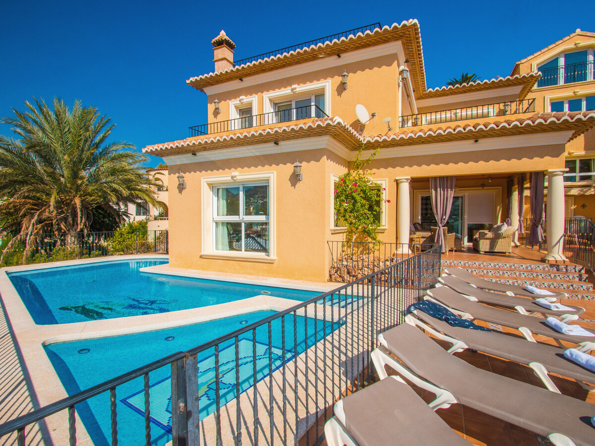 Villa 10 pers., 5 chambres, piscine privée à Calpe - Photo 1